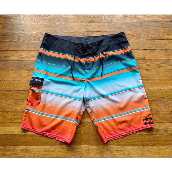 BILLABONG 22" Multicolored Stripe Boardshorts sz 38 - Picture 1 of 12